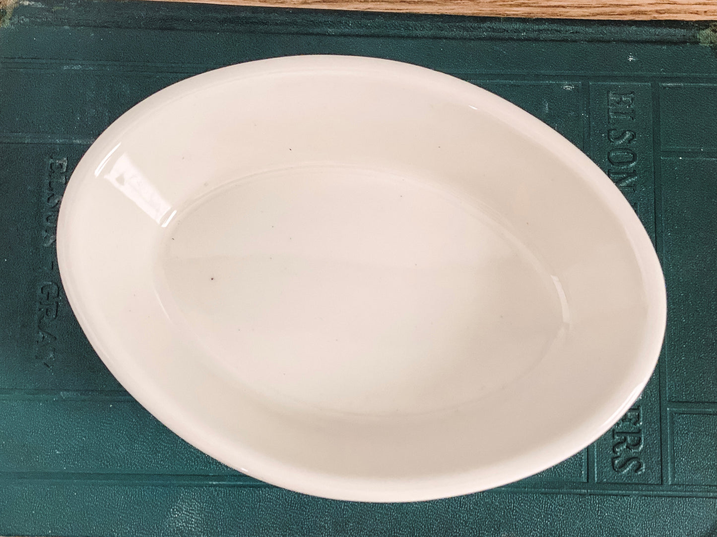 Homer Laughlin Small Oval Soap Dish/Side Dish