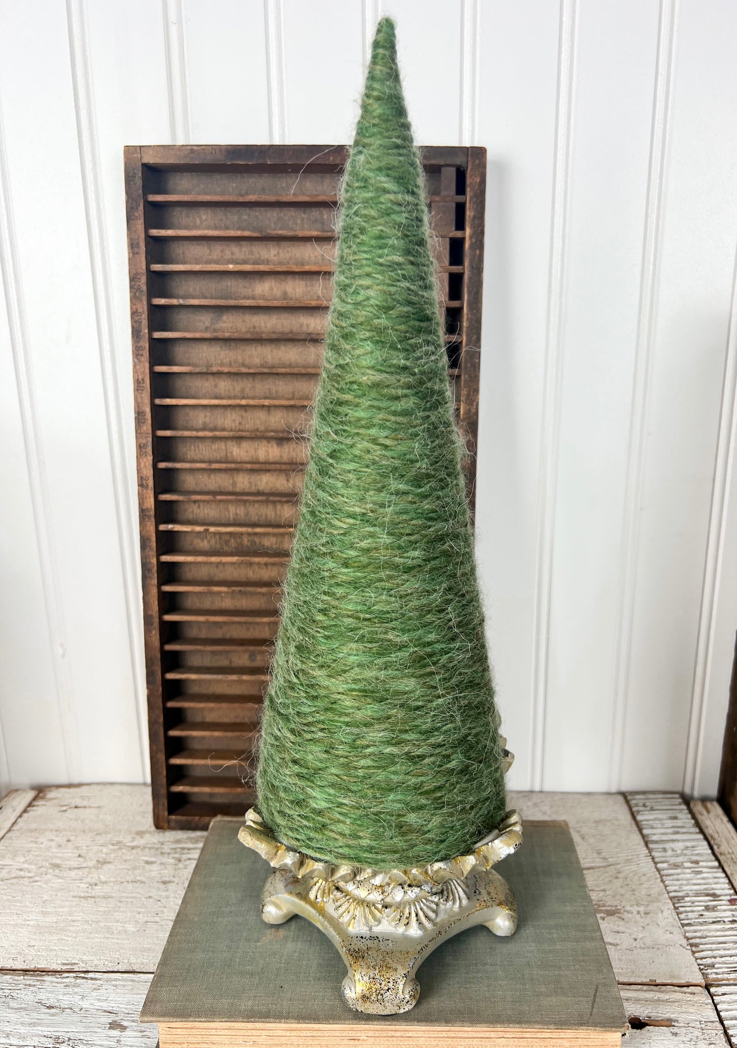 Green Yarn Tree w/ Gold Base