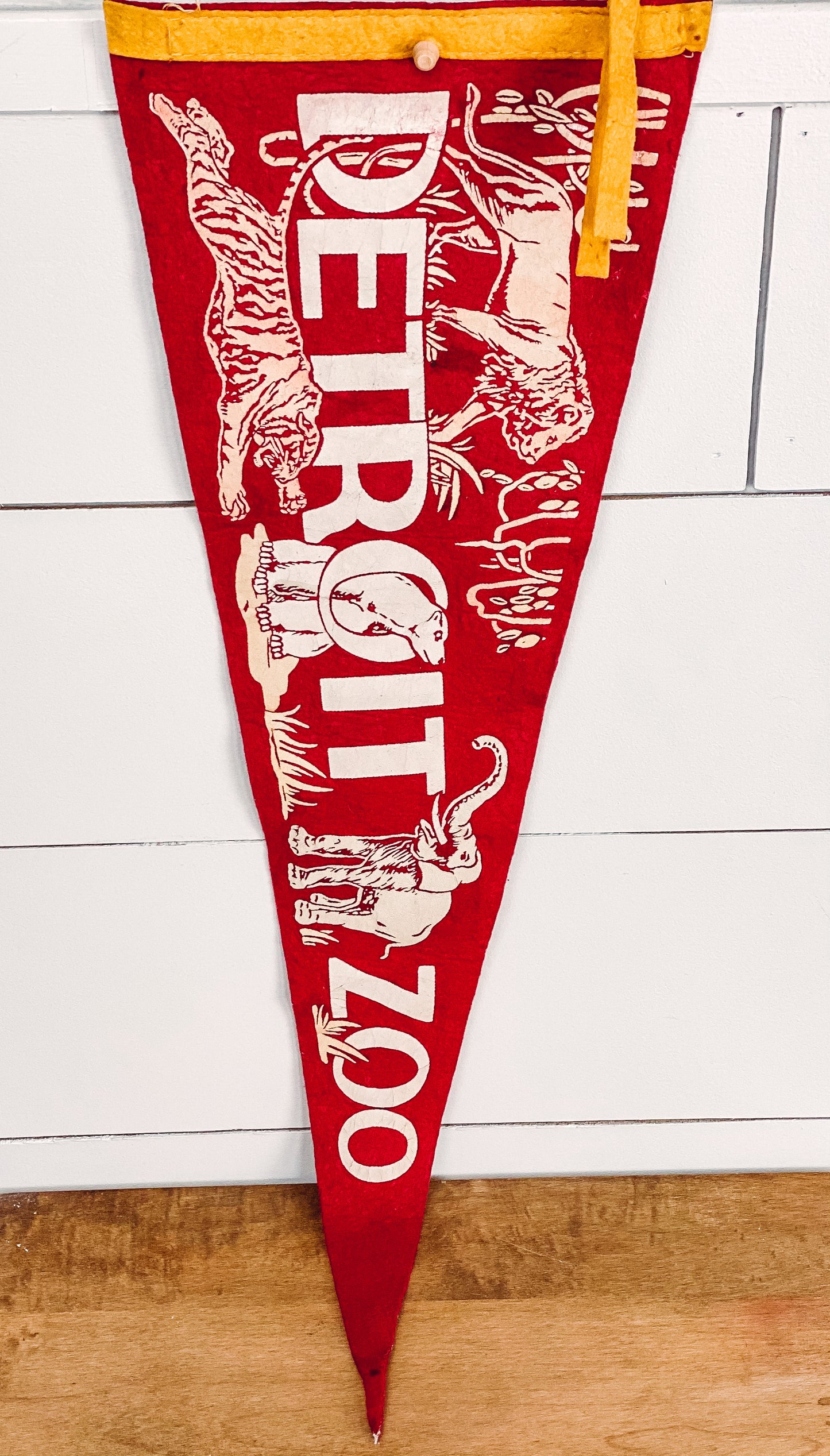 Vintage Detroit Zoo Pennant